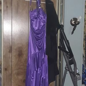 This is a prom dress and we don't need it anymore